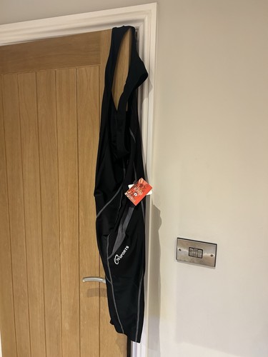 Brand new bib knicks - new,