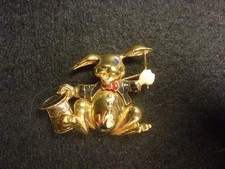 Vintage Brooch Magician Rabbit With Top Hat Glossy Gold Tone Finish Exceptional