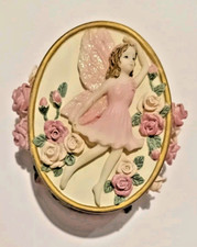 Vintage Dezine Fairy Trinket Box Cream and Pink Sculpted Roses Oval  3.5 x  2 In
