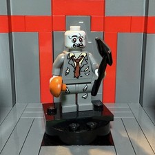 Lego Zombie Minifigure Series 1 col005 (2010) - Pristine With Accessories