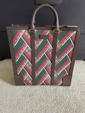 GUCCI Chevron GG Supreme