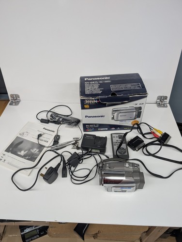Panasonic gs75 handheld - nv-gs75,