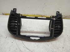 682601ke0a aerator grille - aerator,