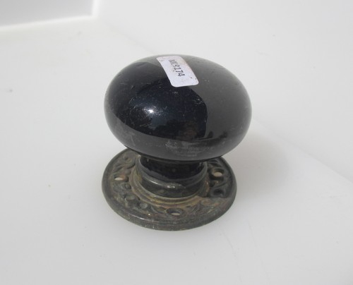 Victorian ceramic door - door, knob
