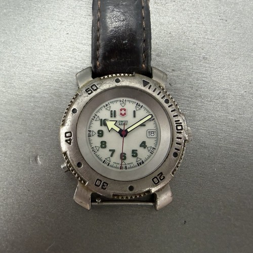 Victorinox swiss army - victorinox,