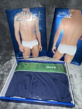 2(X)IST Touch Contour Pouch