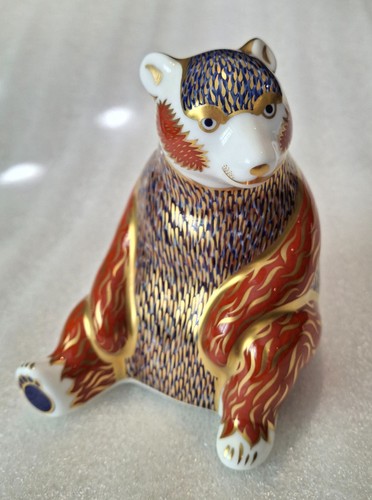 Royal crown derby - crown,