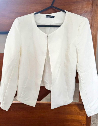 Boohoo white bolero style - white,
