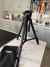 Velbon EX-640 Tripod – Lightweight Aluminum Camera Stand with 3-Way Pan Head