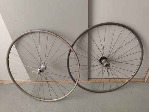 Vintage mavic tubular wheelset