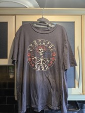 Grateful Dead 2021 Graphic T Shirt size xl Hollister Skull & Roses bt005-10