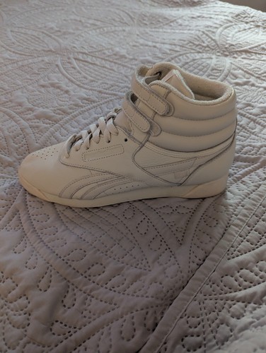 Size anine bing x reebok - x,