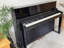 Roland LX-7 Digital upright piano