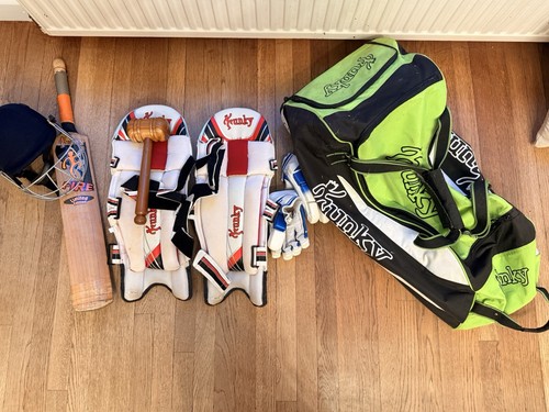 Cricket equipment for junior - cricket,