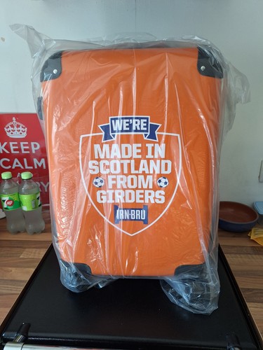 Irn bru inch cabin - irn-bru, hand