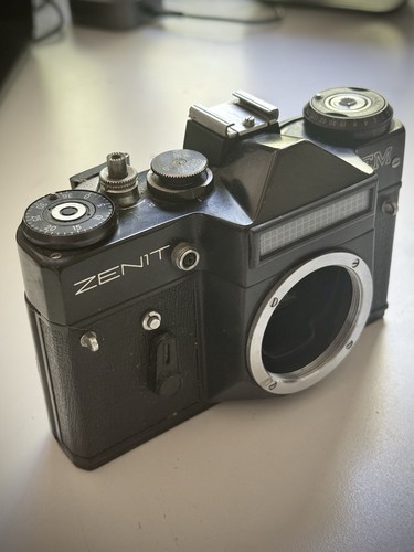 Zenit camera body - zenit, em