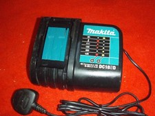 Makita DC18SD Battery Charger