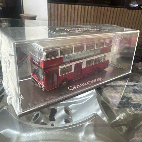 Corgi om45102 mcw metrobus - corgi,