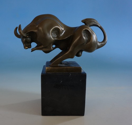 Bronze figurine figure - bronze,