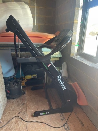 Reebok zr11 hrc treadmill - reebok,