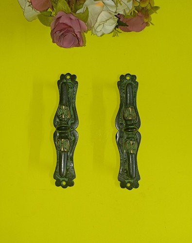Owl face design cupboard - face,