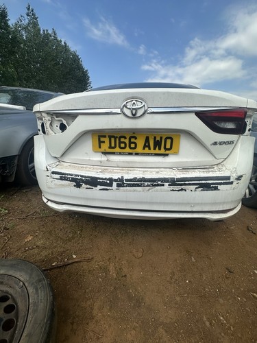 Toyota avensis door - toyota, 4