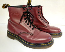Dr. Martens 1460 Womens