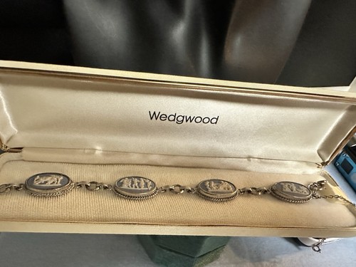 Wedgwood jasperware blue and - wedgwood,