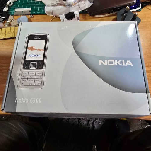 Nokia 6300 black silver - silver,
