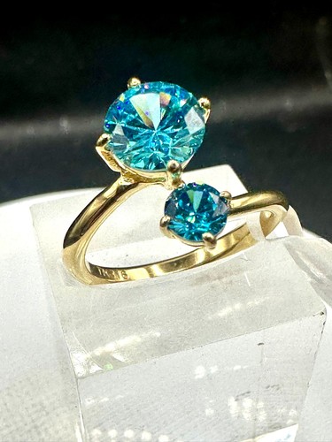 Gold blue topaz ring