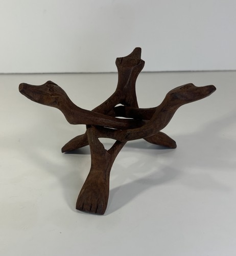 Hand carved tripod cobra - hand,