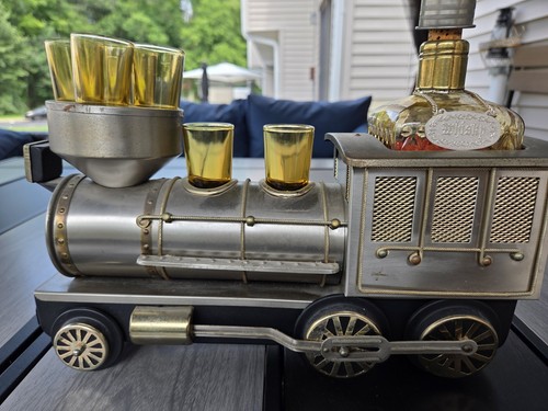 Vintage musical train liquor - train,