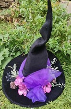 Witches Hat Hand Crafted  Floral Hedge Witch Halloween Costume Shop Display New 
