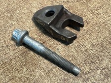 2013 Ford Focus Mk3 1.6 Diesel Injector Bracket Clamp And Bolt FREE POSTAGE*13.1