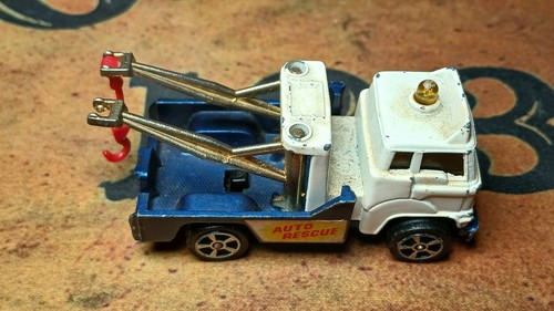Vintage corgi rockets 933 - corgi,