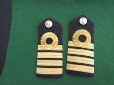 BRITISH ROYAL NAVY CAPTAIN'S EPAULETTES NEW AND SEALED
