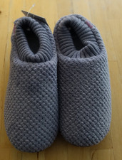 Totes Ladies Isotoner Popcorn Full Back Grey Bootie Slippers Size 5 / 38 NEW