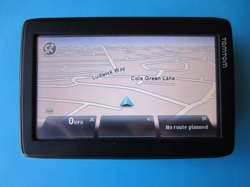 Tomtom start sat nav - tomtom,