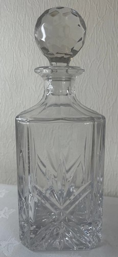 Stuart crystal decanter - stuart, cut