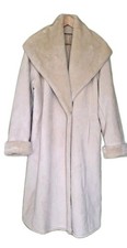 Artigiano Elegant Polarskin Long Coat Women's Cream UK•16 Stylish Winter Elegant