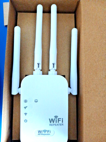 Wifi extender repeater - wifi,