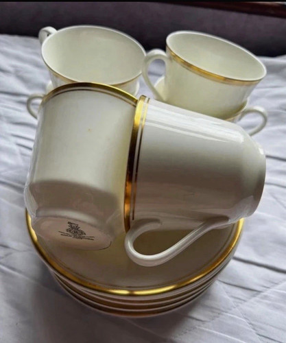 Royal doulton gold - royal, concord