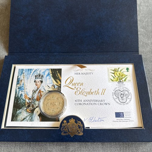 Signed queen elizabeth - queen,