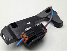 Ford JX6T-14A301-RB Fixings