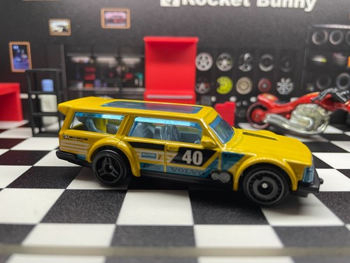 Hot wheels mods volvo 240 - volvo,