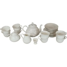 Wedgwood tea set bone - bone, china
