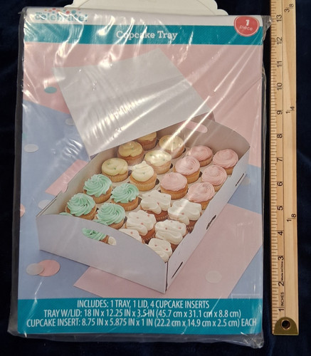 Way celebrate white cupcake - to,