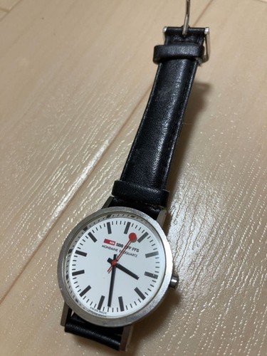 Mondaine analog watch white - mondaine,