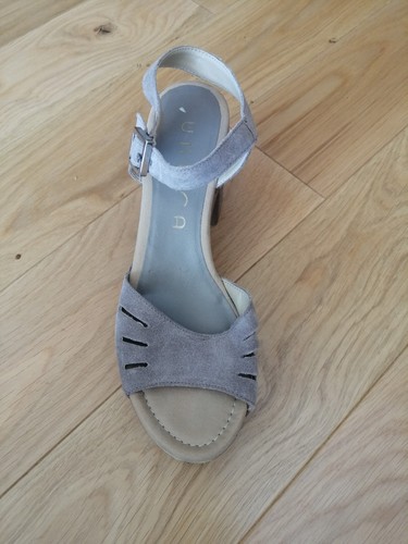 New unisa taupe suede sandals - suede,