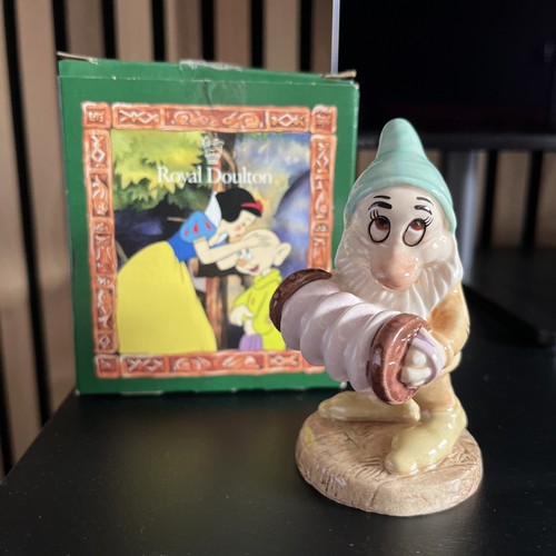 Royal doulton disney snow - doulton,